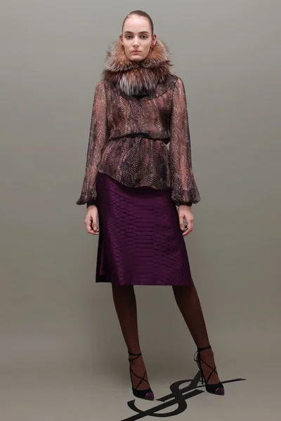 Look 19